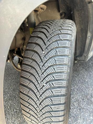 Mahindra KUV100 1.2 VVT K8 - Foto 4