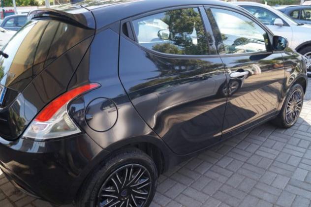 LANCIA Ypsilon 1.0 FireFly 5 porte S&S Hybrid Gold rif. 23896264 - Foto 4