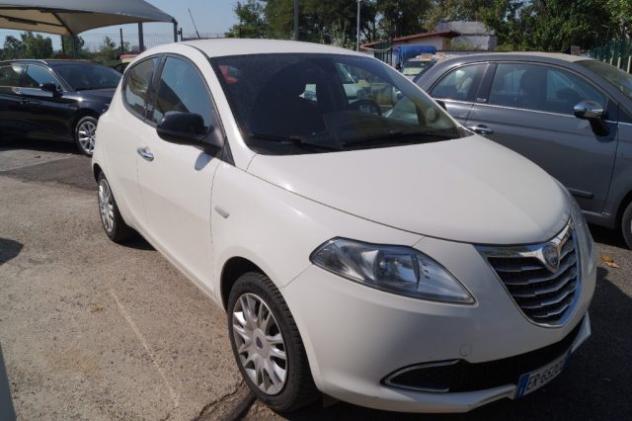 LANCIA Ypsilon 1.2 69 CV 5 porte Silver rif. 24002507 - Foto 3