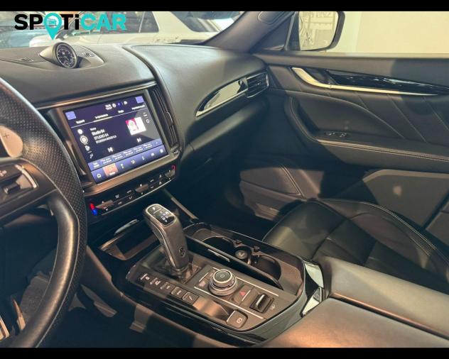 Maserati Levante 3.0 V6 Gransport 275cv auto - Foto 7
