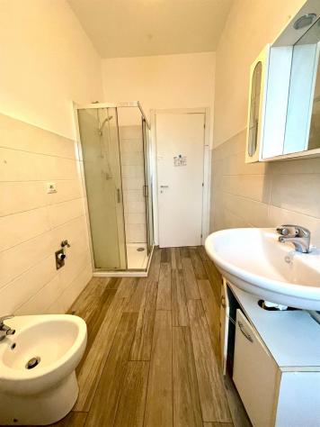 Bilocale panoramico completamente ristrutturato, subito disponibile + cantina e balconata - Foto 16