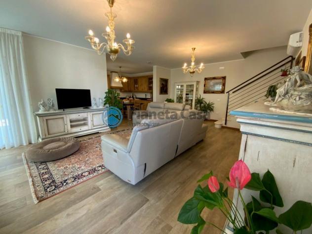 Legnaro: nuova villa con giardino in classe A4 - Foto 4