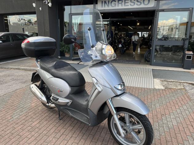 Aprilia Scarabeo 250 IE - Foto 3