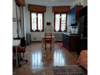 SOLO PER STUDENTI E STUDENTESSE, ZONA CRESCENZAGO