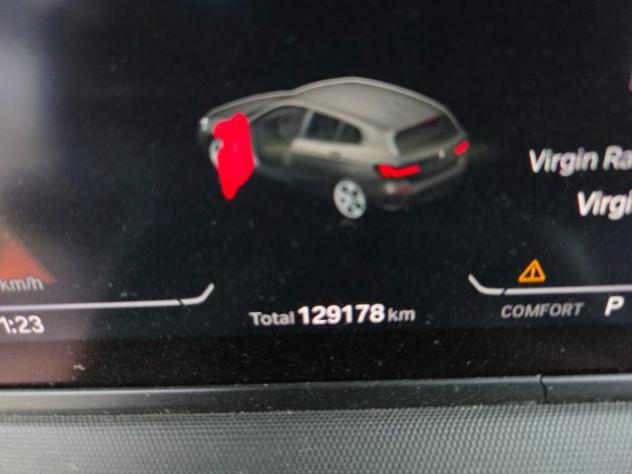 BMW 116 d 5p. Business Advantage rif. 24055217 - Foto 9