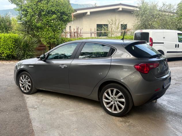 Alfa Romeo Giulietta 1.6 JTDm-2 Distinctive - Foto 7