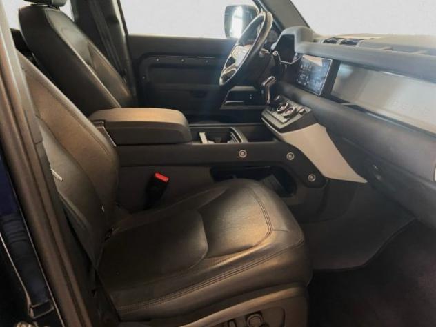 LAND ROVER Defender 110 3.0D I6 200 CV AWD Auto SE 7 POSTI rif. 23699675 - Foto 4