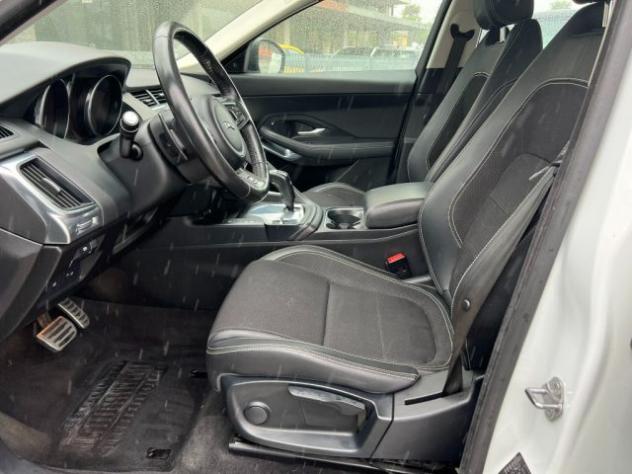 JAGUAR E-Pace 2.0D 150 CV AWD aut. R-Dynamic 4X4 rif. 22129827 - Foto 8