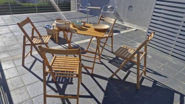 APPARTAMENTO di 4 vani e di 80 mq (PIETRASANTA) rif. MP966