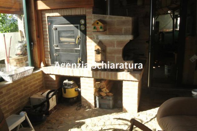SANT'ANGELO IN LIZZOLA VENDESI CASOLARE STORICO CON SCOPERTO ESCLUSIVO - Foto 7