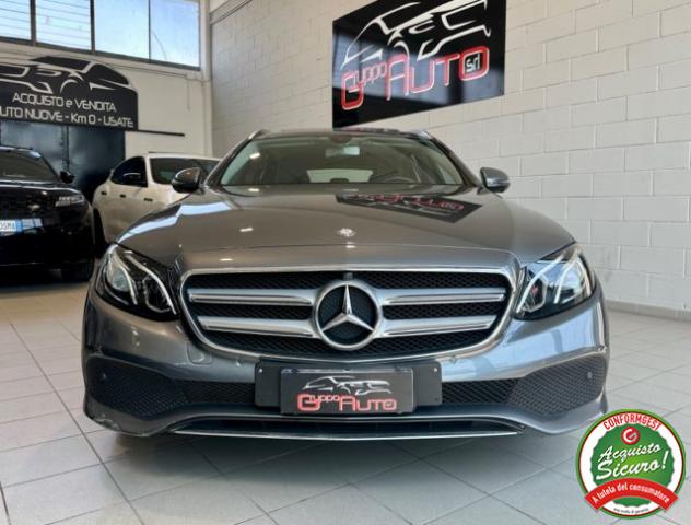 MERCEDES-BENZ E 220 d S.W. Auto Sport *TETTO*CAMERE 360* rif. 24003091 - Foto 2
