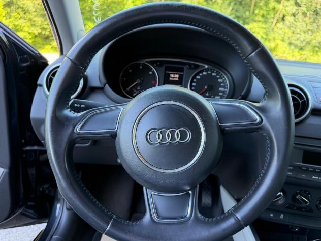 Audi A1 1.6 TDI 105 CV Ambition S-LINE Neopatentati - Foto 8