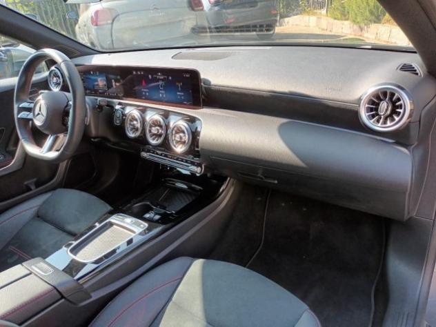 MERCEDES-BENZ A 180 D AUTOMATIC AMG LINE 116CV CAM360° NAV PACK LUCI rif. 24078188 - Foto 9