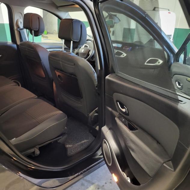 Renault Scenic 1.5 dCi 110cv 7 Posti Turbina nuova Tagliandata - Foto 9