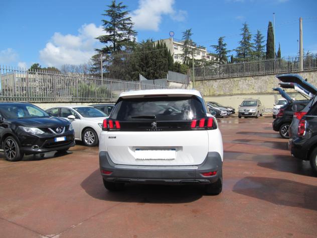 Peugeot 5008 BlueHDi 130 S&S EAT8 Allure - AUTOMATICO - Foto 4