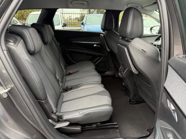 Peugeot 5008 1.5 130 Cv 7 POSTI EAT8 Allure Pack - Foto 9