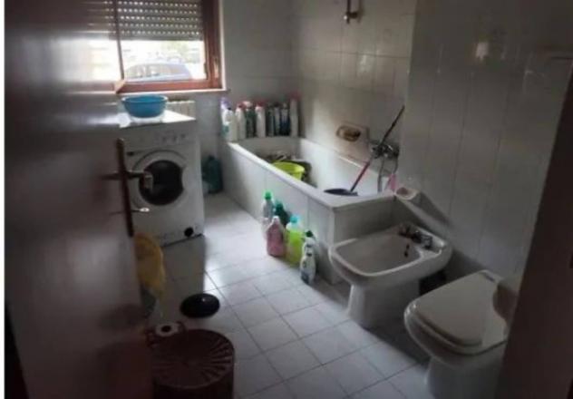 Immobile in asta di 113 m² con più di 5 locali e box auto in vendita a Perugia - Foto 12