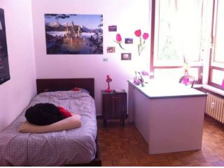 CAMERA AFFITTO STUDENTESSA -
