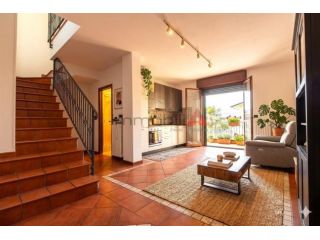 Carugate ad.ze centro - 2 locali ARREDATO Euro 950,00