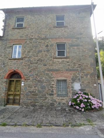 casa indipendente in vendita a Montecatini-Terme in zona Nievole