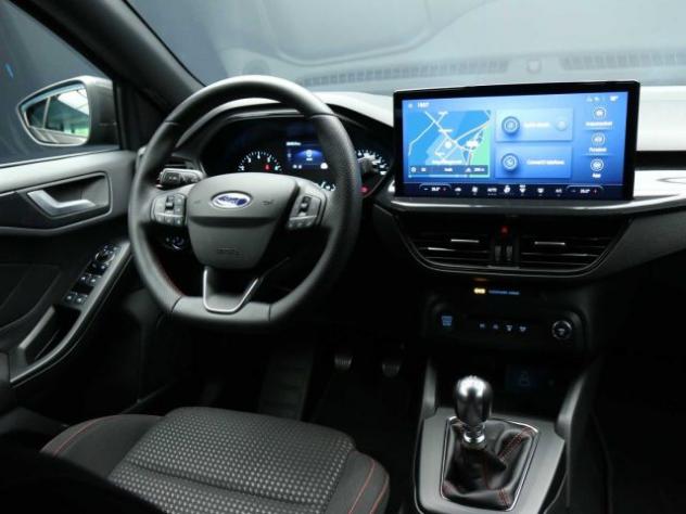 FORD Focus 1.0 EcoBoost Hybrid 125 CV SW ST-line rif. 23643088 - Foto 10