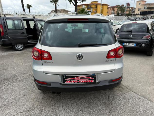 Volkswagen Tiguan 2.0 TDI DPF 4MOTION Trend & Fun - Foto 5