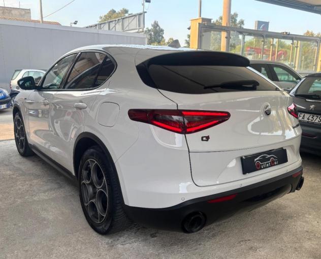 ALFA ROMEO - Stelvio - 2.2 T.diesel 190CV AT8 Q4 Sp.-T. - Foto 4
