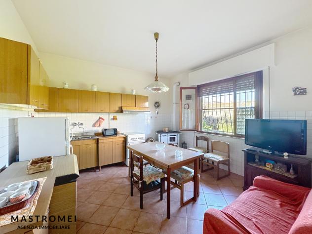 VILLINO di 4 vani e di 120 mq (PORCARI) rif. 3563 - Foto 9
