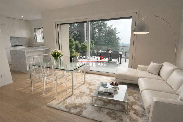 V000836 - NUOVO ATTICO, APE A4, CON ROOF TOP E GARAGE