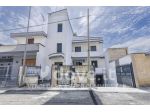 Appartamento di 190 m² con 4 locali e box auto in vendita a Lequile [rif. D &hellip;