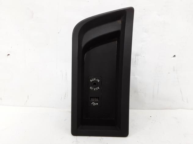 PRESA AUX/USB BMW Serie 1 F20 51169207357 (1119) - Foto 2