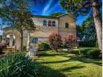 Villa in vendita a Osimo