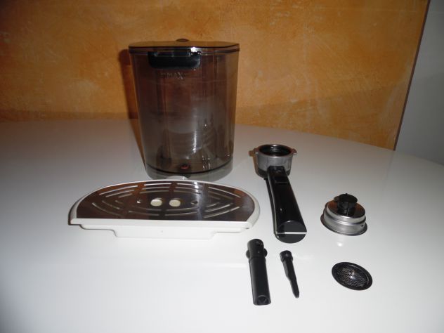 7 PEZZI DI RICAMBIO TENUTI BENE INTEGRI ORIGINALI PER MACCHINE CAFFè DE LONGHI - Foto 4