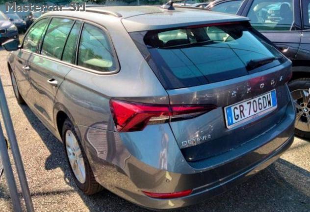 SKODA Octavia Octavia Wagon 2.0 tdi evo AMBITION 115cv dsg - GR7 rif. 24104053 - Foto 2