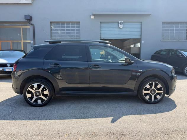 Citroën C4 Cactus 1.6 BlueHDi 100 Shine Edition - Foto 5