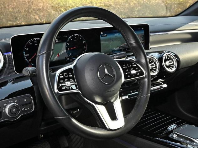 Mercedes-Benz CLA 180 Automatic Shooting Brake Sport - Foto 4
