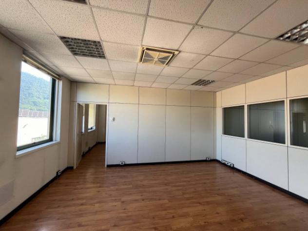 Immobile di 1510 m² con più di 5 locali in vendita a Brescia - Foto 17