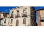 VILLA di 12 vani e di 300 mq (MONTALBANO ELICONA) rif. 2VS16990