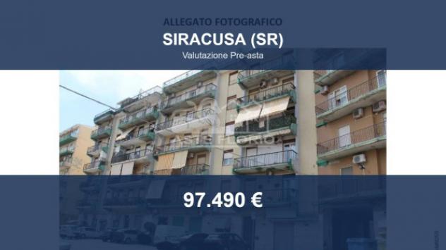 Immobile in asta di 160 m² con più di 5 locali in vendita a Siracusa