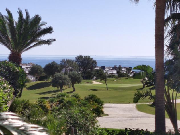 Appartamento di 120 m² con 4 locali e box auto in vendita a Estepona - Foto 8