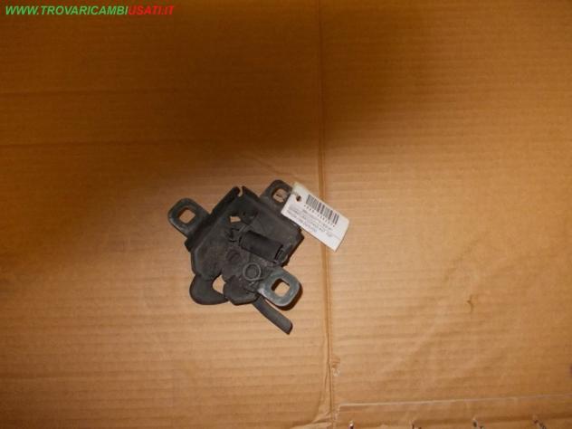 SERRATURA COFANO ANT. FIAT PANDA (169-2Q/3U/0X)  Carrozzeria  Lamierati esterni  Cofano  Serratura cofano FIAT - PANDA - 01-09-2003 - 01-12-2011