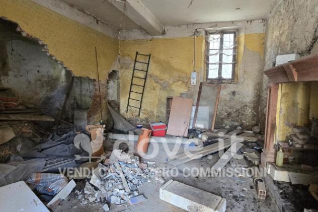 Rustico / Casale di 179 m² con 5 locali e posto auto in vendita a Sangiano - Foto 7