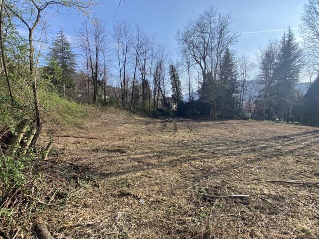 Terreno edificabile in vendita a Valganna