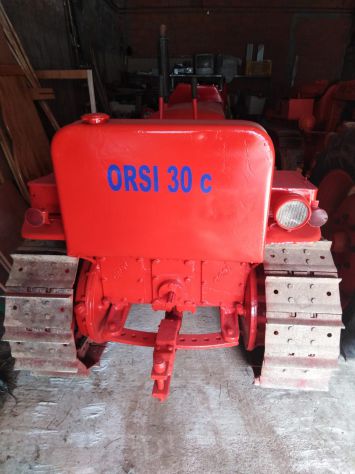 TRATTORE CINGOLATO ORSI DI INTERESSE STORICO - Foto 4