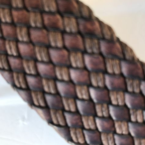 Intreccio pelle vacchetta per cinture Testa di Moro