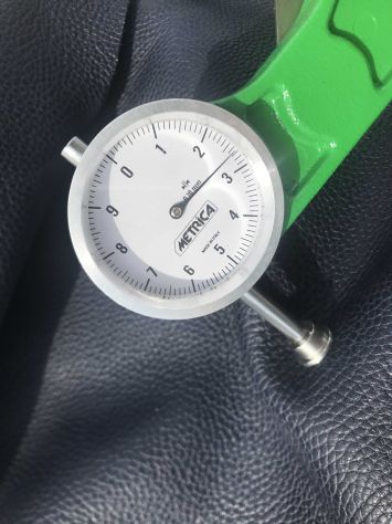 Scampolo pelle vitello bottalato bleu - Foto 3