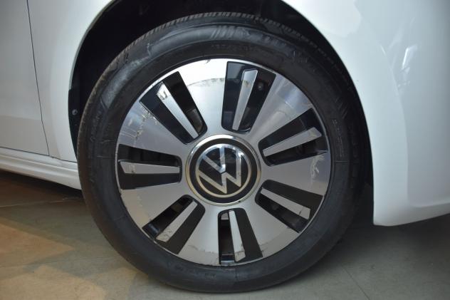 Volkswagen e-Up e-up! 82 CV - Foto 6