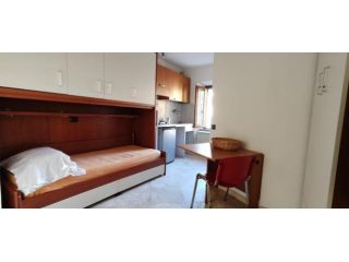 Appartamento in affitto a Carrara 17 mq Rif: 1447577