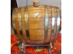 botticella  in legno con basamento cm.22x27x10