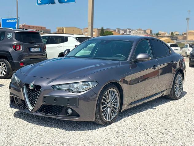 Alfa Romeo Giulia 2.2 Turbodiesel 136 CV - Foto 2